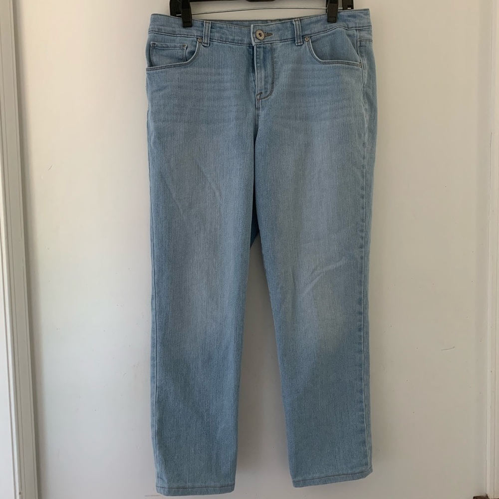 Style & Co Size 10 Lightwash Boyfriend Jeans